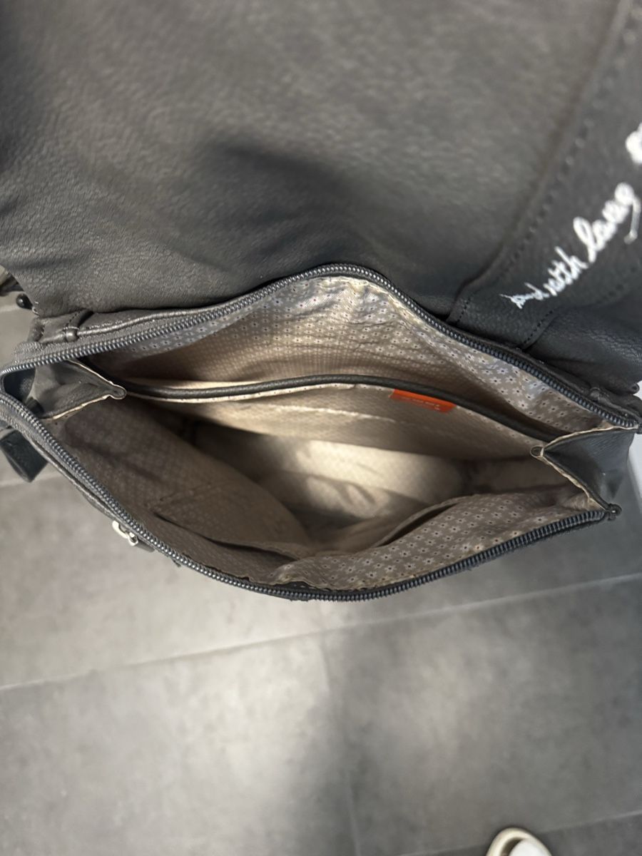 Zwei Zaini: ZWEI Rucksack Damen – Usato da Konolfingen venduto da jabe21 2