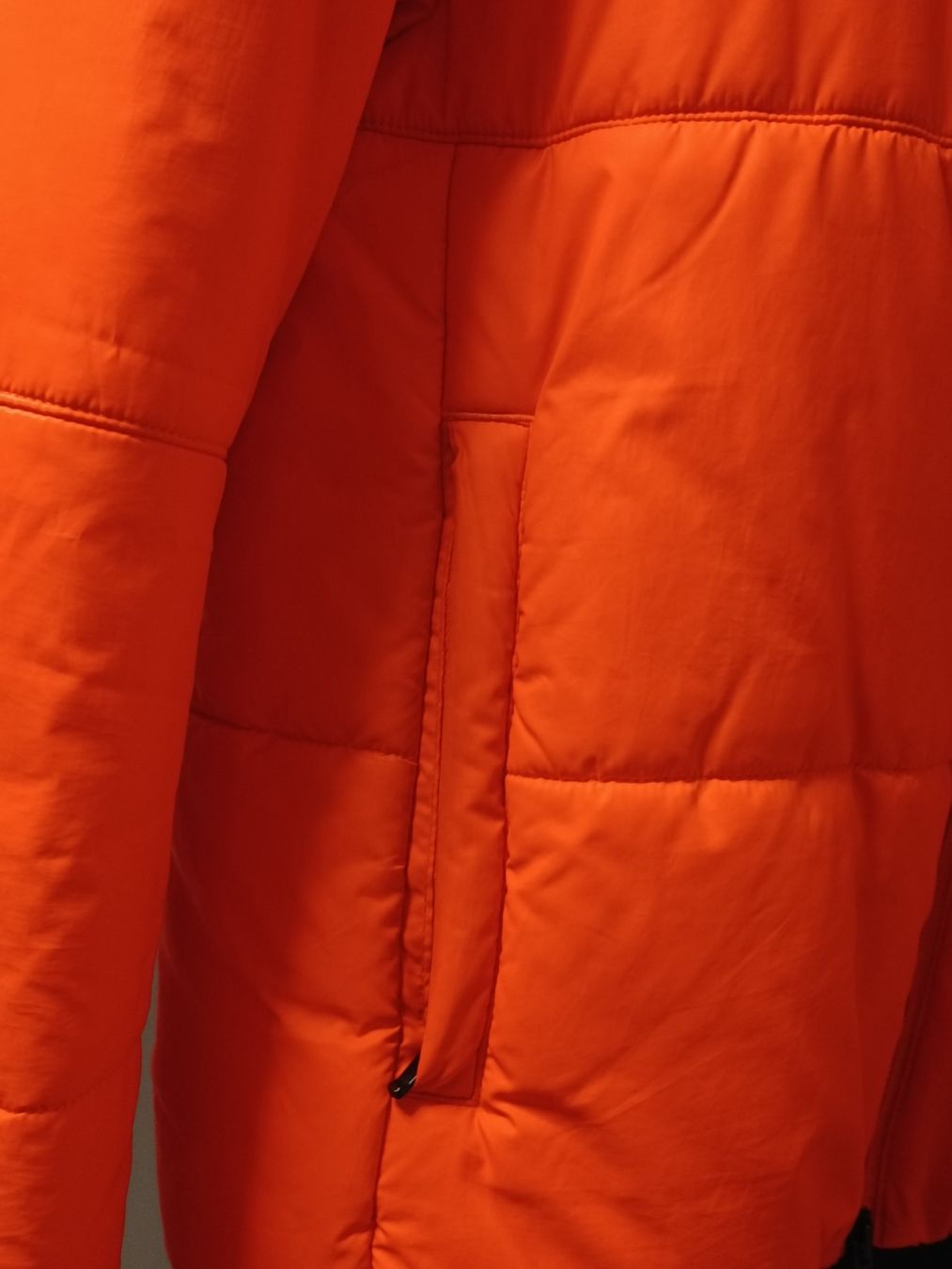 Nike Giacche: Nike - Wattierte Jacke – Usato da Oberbipp venduto da jan_68pd 2