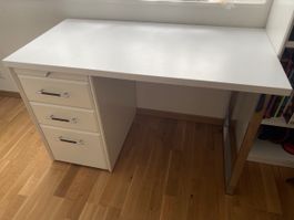 Schreibtisch mit integriertem Korpus (einmaliges Angebot )
