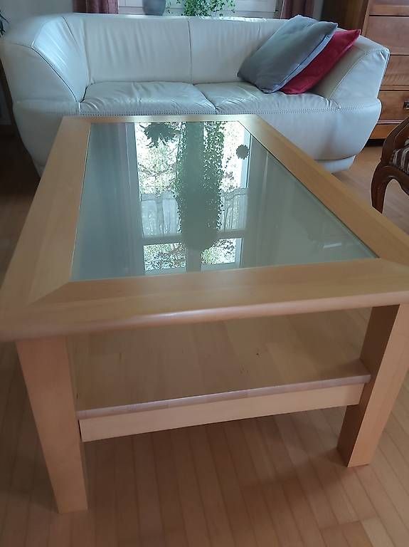 Tische: Salontisch – Gebraucht aus Salmsach von bri_2l69