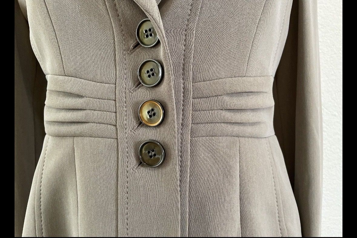 Gerry Weber Giacche: Blazer Gerry Weber beigebraun 34 neuwertig – Usato da Oberglatt ZH venduto da jul_nhy7 2