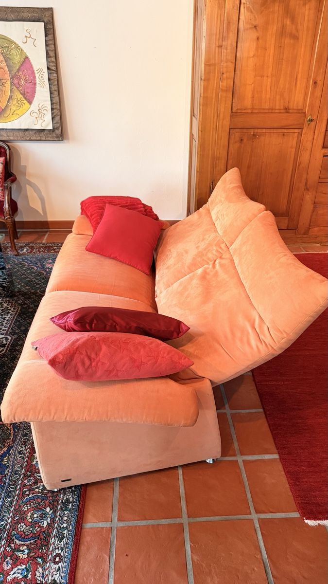 Divani: Zwei Sofas und ein Hocker - TOP ZUSTAND !!! – Usato da Oberengstringen venduto da yuzveki 4