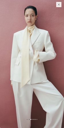 Taillierter Doppelreihiger Blazer Mango Zara
