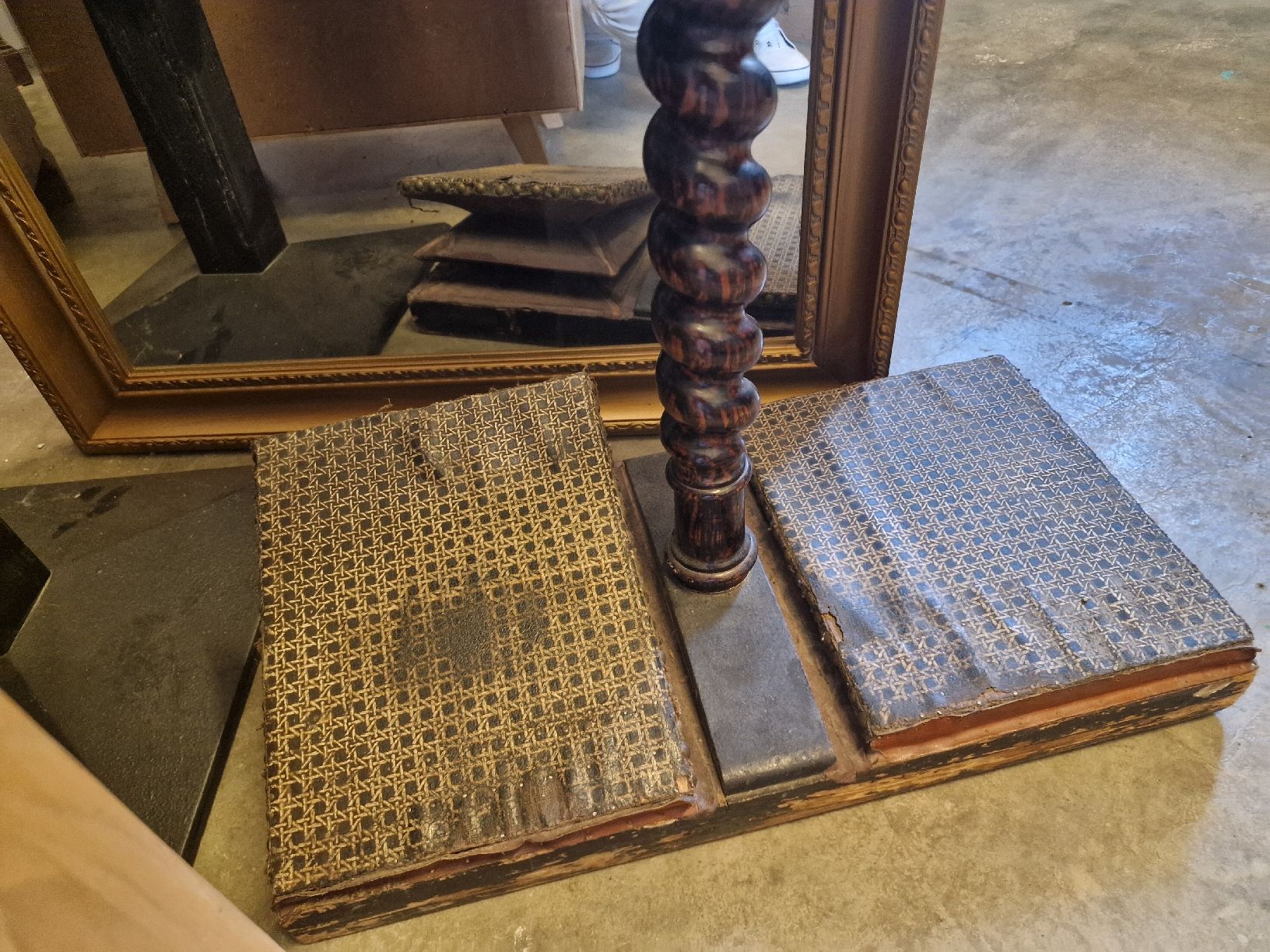 Strumenti musicali: Harmonium ancien en bois sculpté,  – Difettoso da La Chaux-de-Fonds venduto da Ric_m628 2
