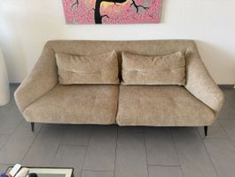 Schönes guterhaltenes Designersofa in Horgen zu verkaufen