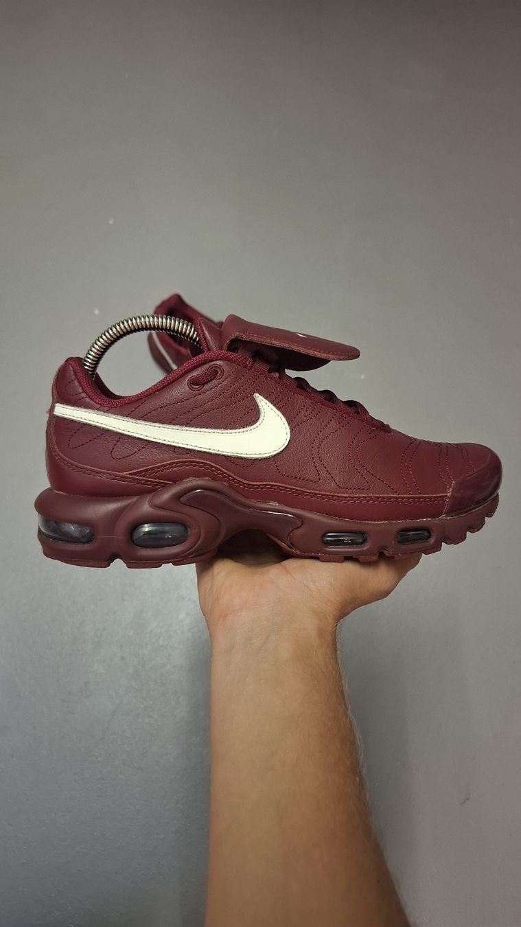 Nike Scarpe da uomo: Nike Air Max Plus Tiempo  – Nuovo (secondo la descrizione) da Le Landeron venduto da rue_k9kg