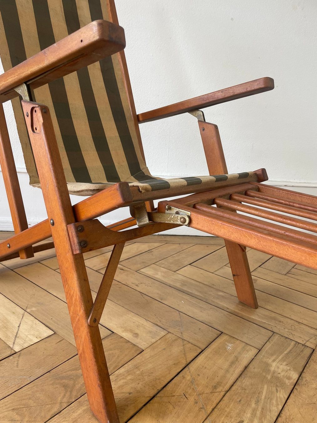Sedie a sdraio: Fahrner Liegestuhl Designklassiker – Usato da Bern venduto da respublica 5