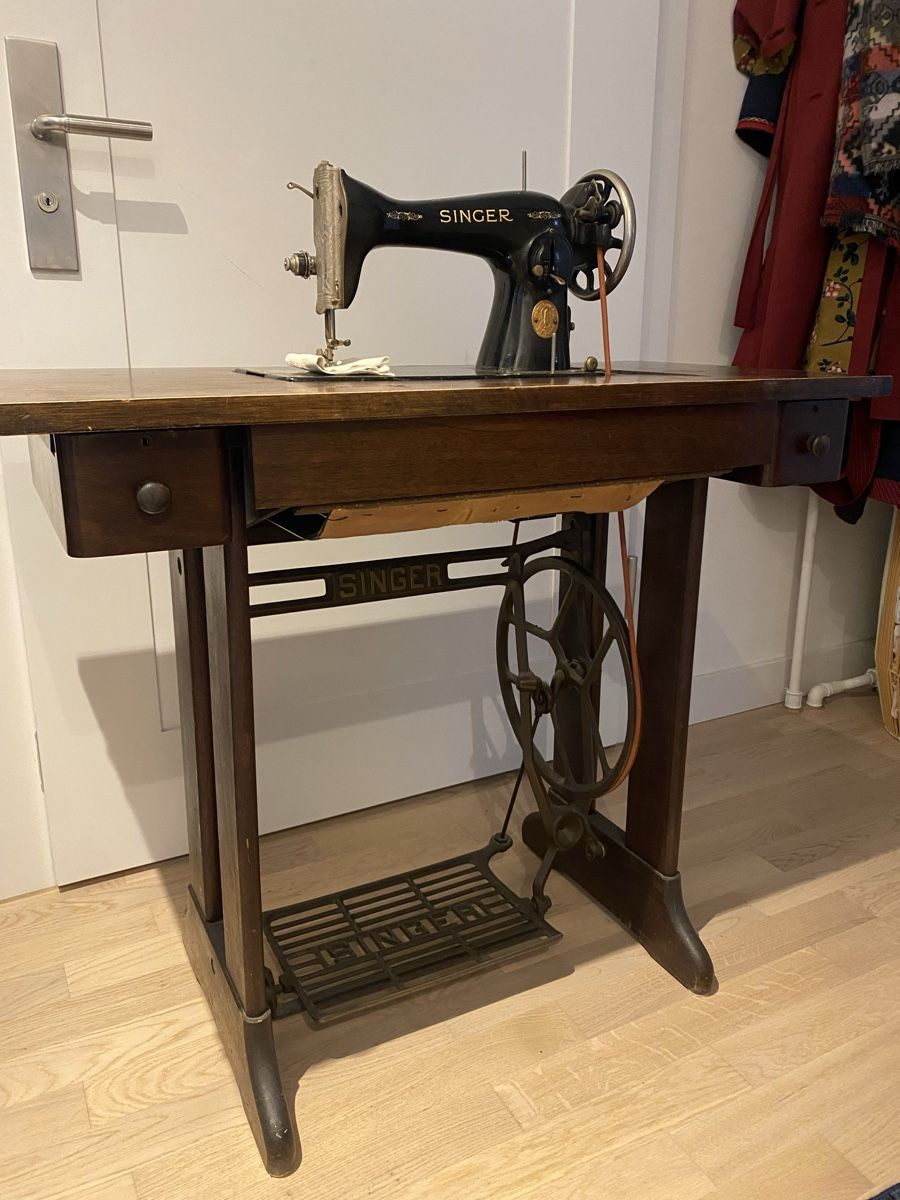 Singer Macchine da cucire: Nähemaschine Singer 15M88 1943 – Usato da Zürich venduto da mar_yh2t