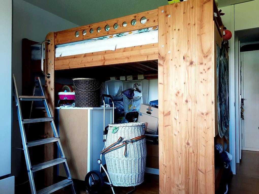 Letti: Massives Vollholz-Hochbett – Usato da Muri b. Bern venduto da Passenger762
