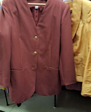 Damen Blazer bordeaux Grösse 40 guter Zustand