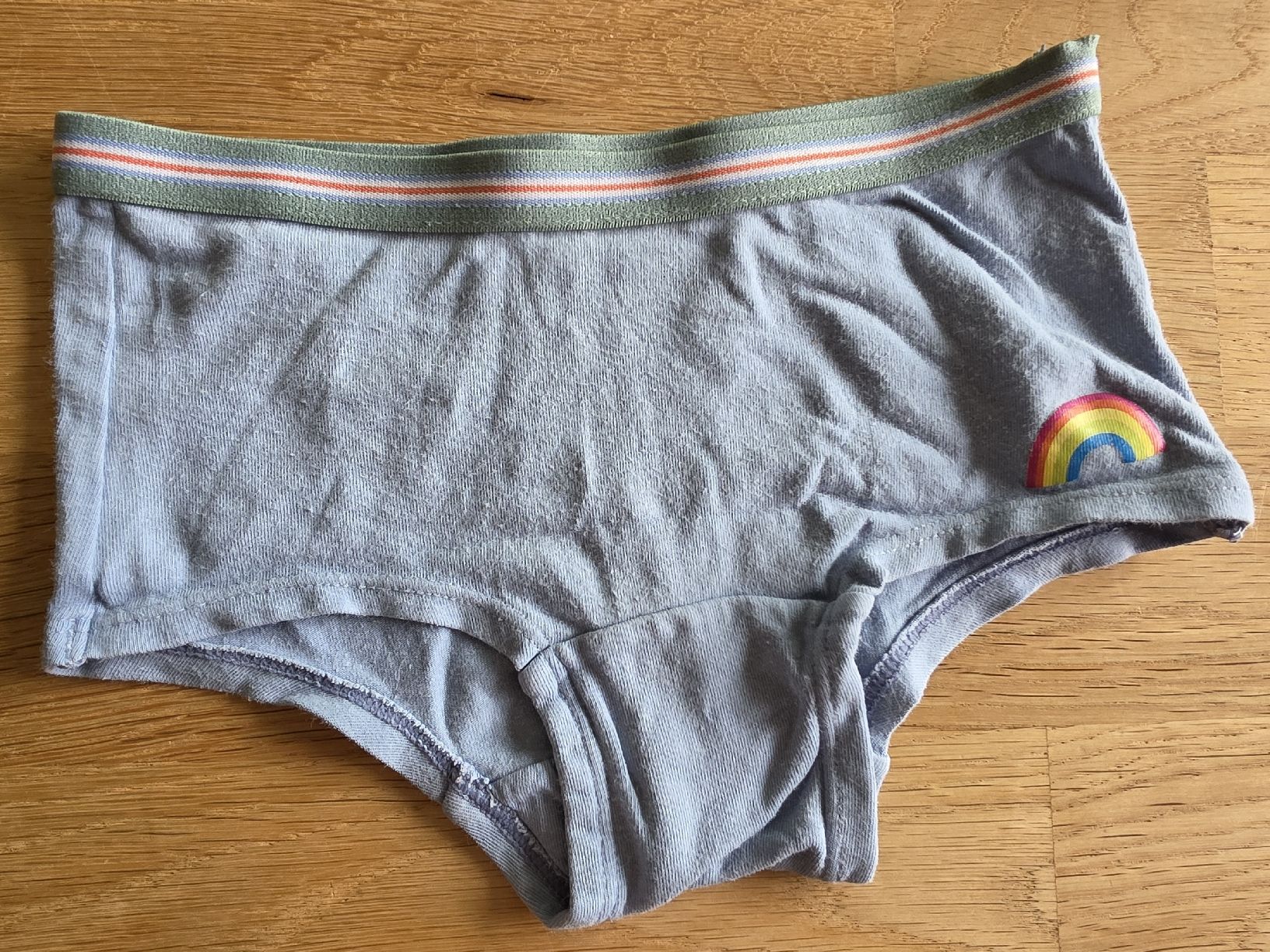 Tchibo Biancheria intima: 3 Mädchen Unterhosen Gr. 98/104 Tchibo – Usato da Bergdietikon venduto da Staphylococcus 2