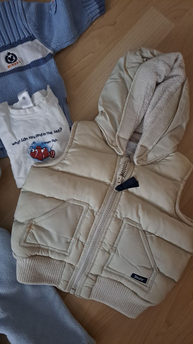 Lotti & Set di vestiti: 12-teiliges Kleiderset Gr. 74-92 – Usato da Winterthur venduto da Dream_of 4