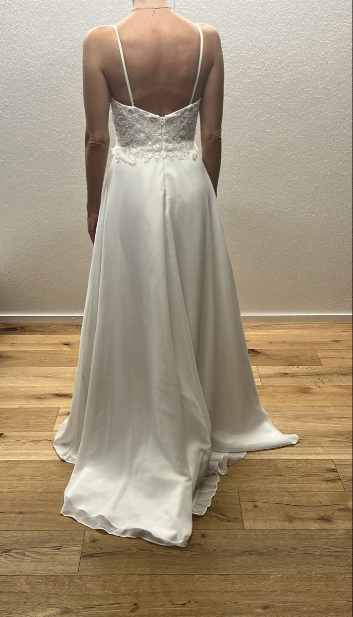 Vestiti: Hochzeitskleid/Brautkleid Gr. 36 – Usato da Stans venduto da Jaeseli 6