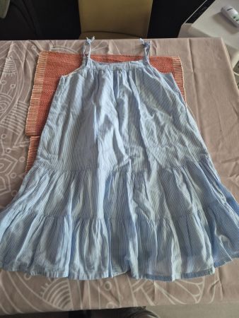 Tolles H&M Sommerkleid Gr. 128 (7-8 J.).