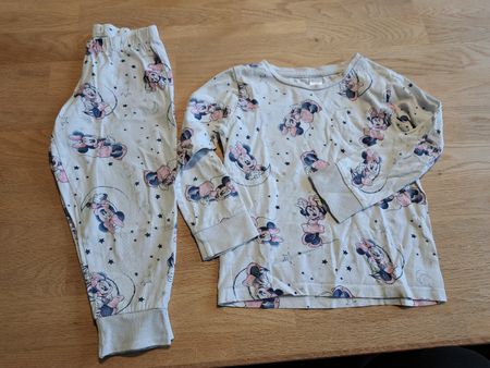 Minnie Mouse Pyjama Gr. 98