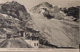 EIGERGLETSCHER Station - Jungfraubahn & Mönch