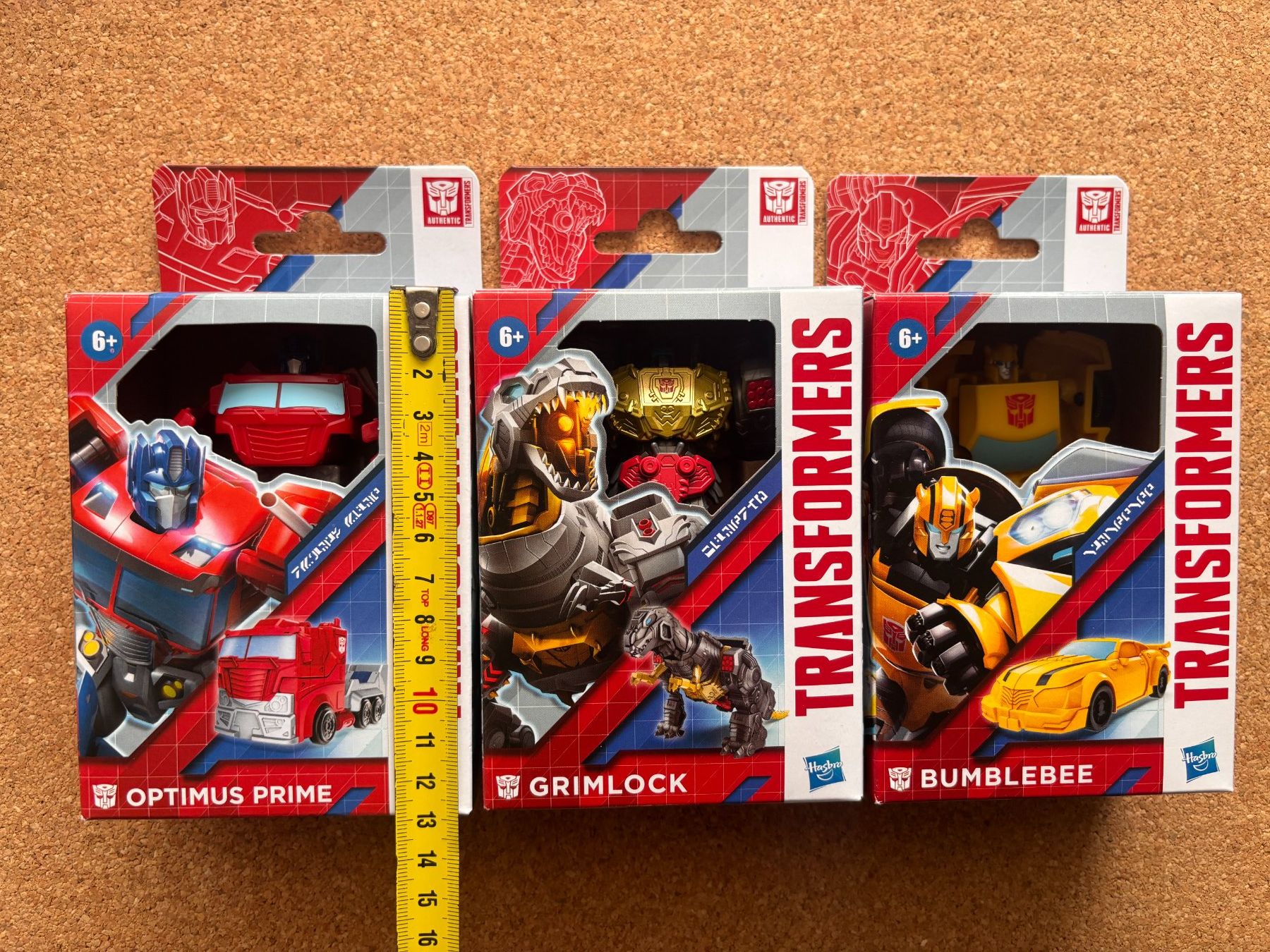 Hasbro Giocattoli: Hasbro 3 Actionfiguren von Transformers – Nuovo e nell'imballaggio originale da Binningen venduto da samorga21