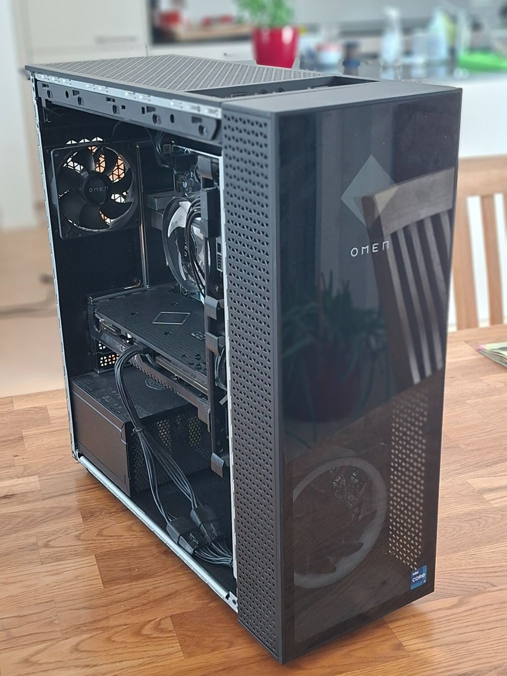 Hewlett Packard PCs: HP Omen 30L Gaming-PC – D'occasion à Beckenried par Flint0