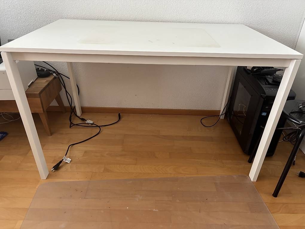 Scrivanie: Büro Tisch IKEA Melltrop – Usato da Buchrain venduto da beni0803