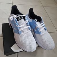 NEUER Adidas Ultimashow Laufschuh für Damen Gr. 40 2/3