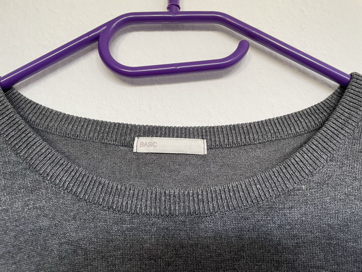 H&M Maglioni & Felpe: Grauer Pullover H&M Grösse S – Usato da Basel venduto da Robyn20 2