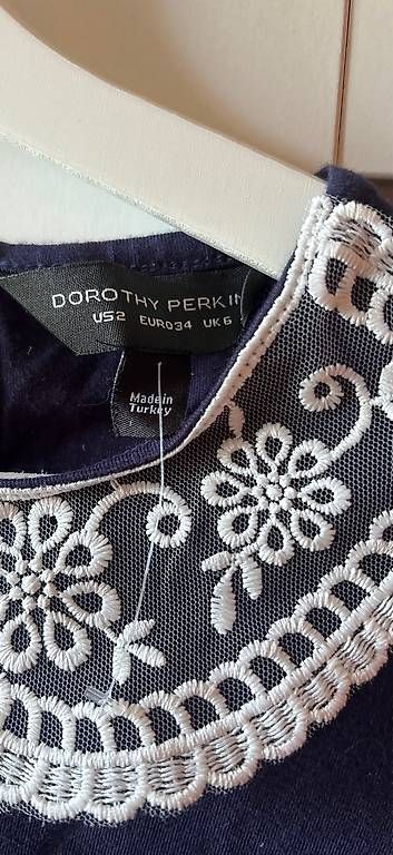 Robes: Kleid – Neuf avec emballage d'origine à Zürich par fcold 2