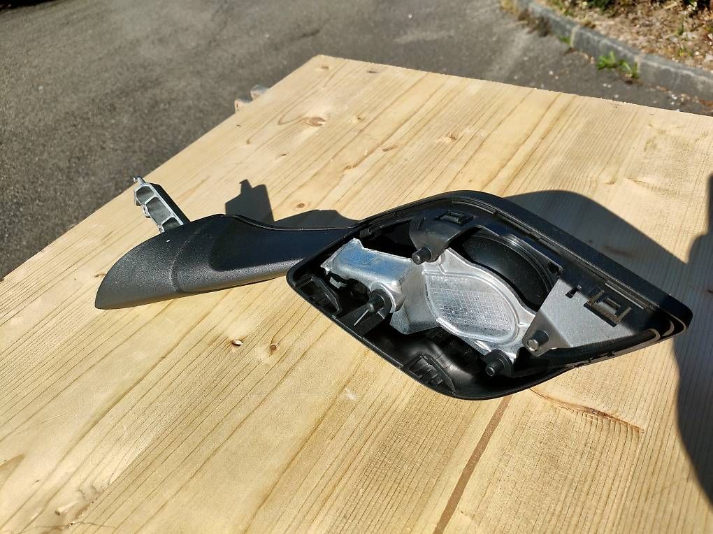 Toutes les pièces auto: Rétroviseur BMW – Neuf avec emballage d'origine à Lausanne par varadero150 1
