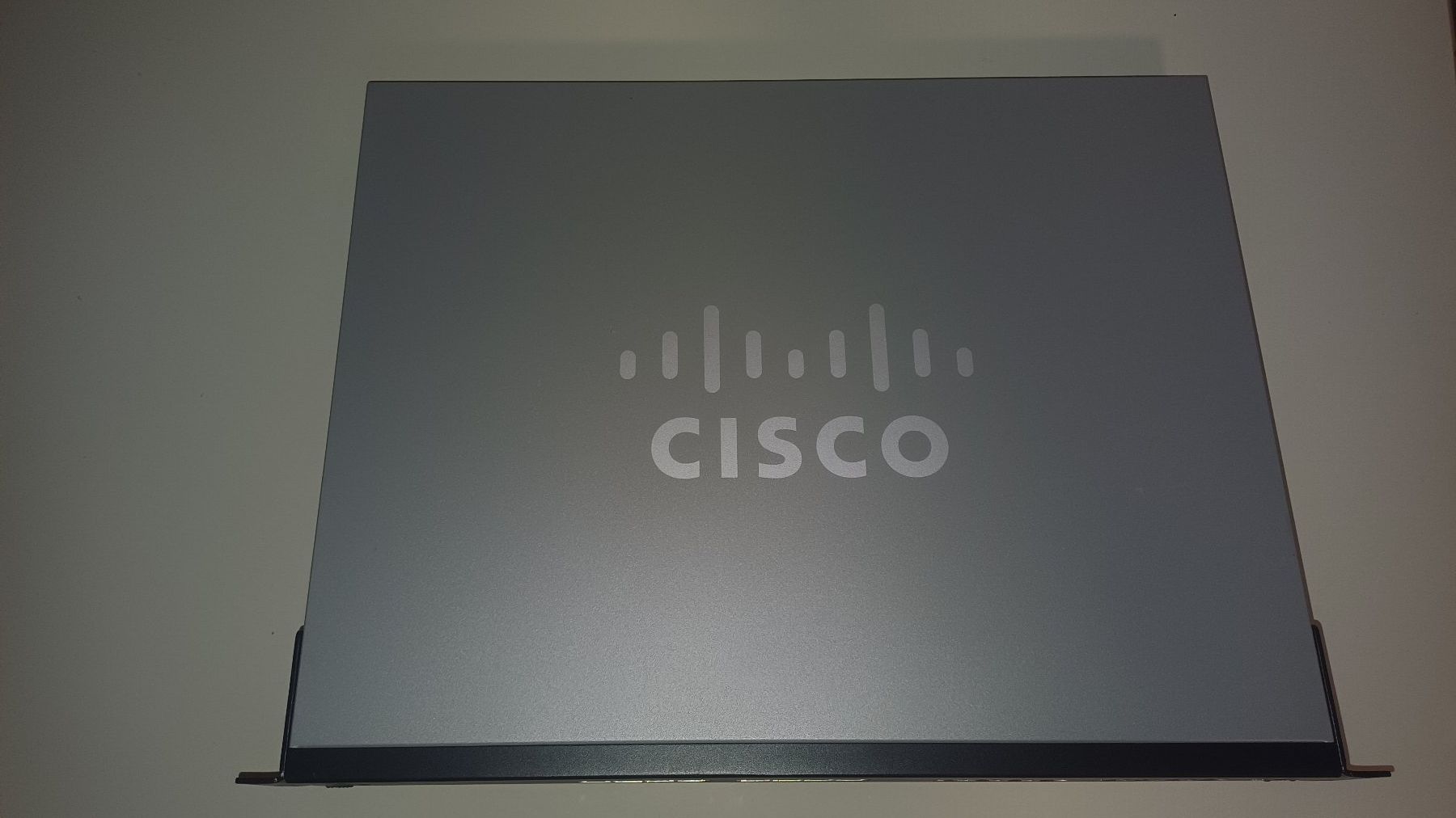 Cisco Hub & Switch: Cisco SG550XG-8F8T 16-Port 10G Stackable Managed Switch – Usato da Grosswangen venduto da Systemfive