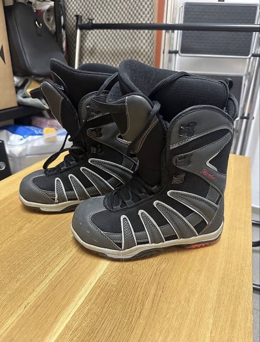 Scarpe da uomo: Snowboardschuhe – Usato da Chur venduto da chi_6xdl 1