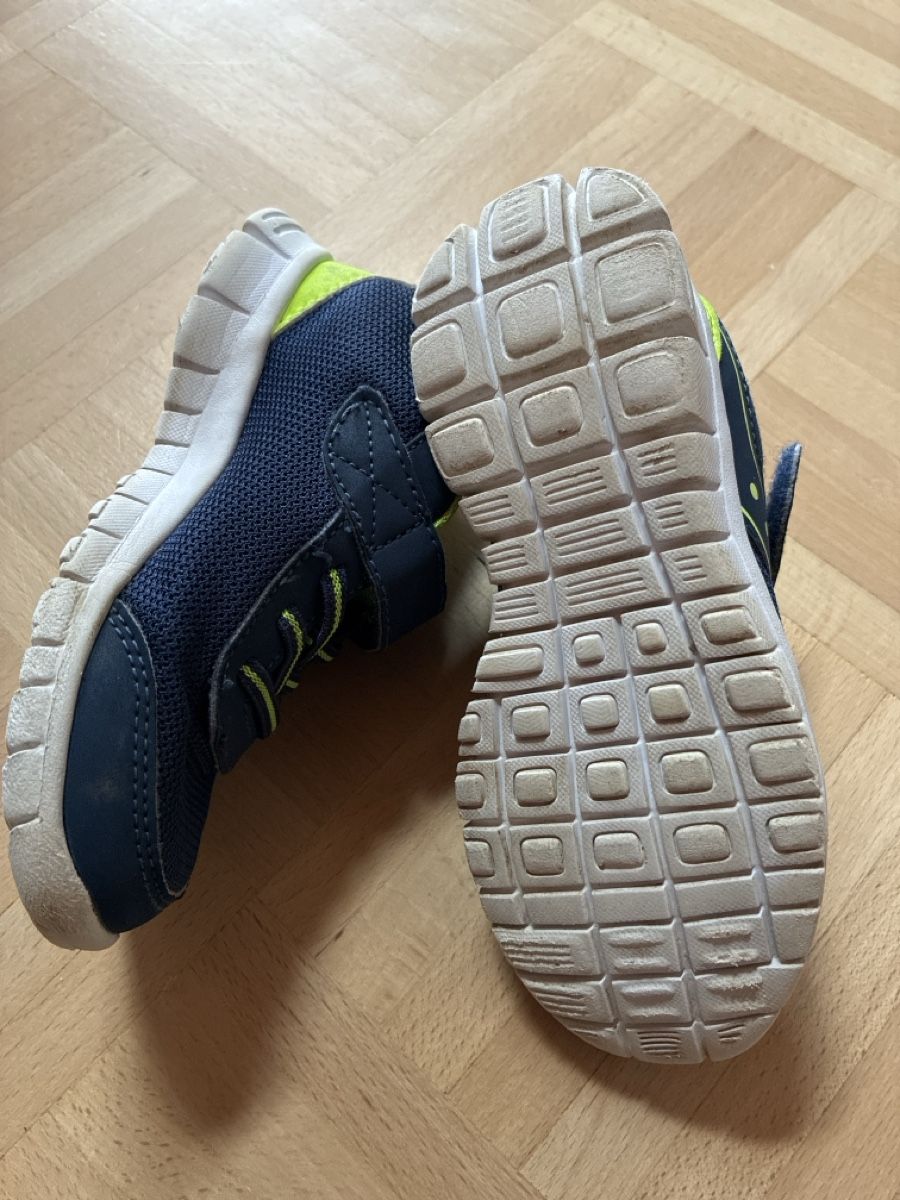 Chaussures garçon: Turnschuhe Jungs 29 – D'occasion à Lyssach par nadiast 1