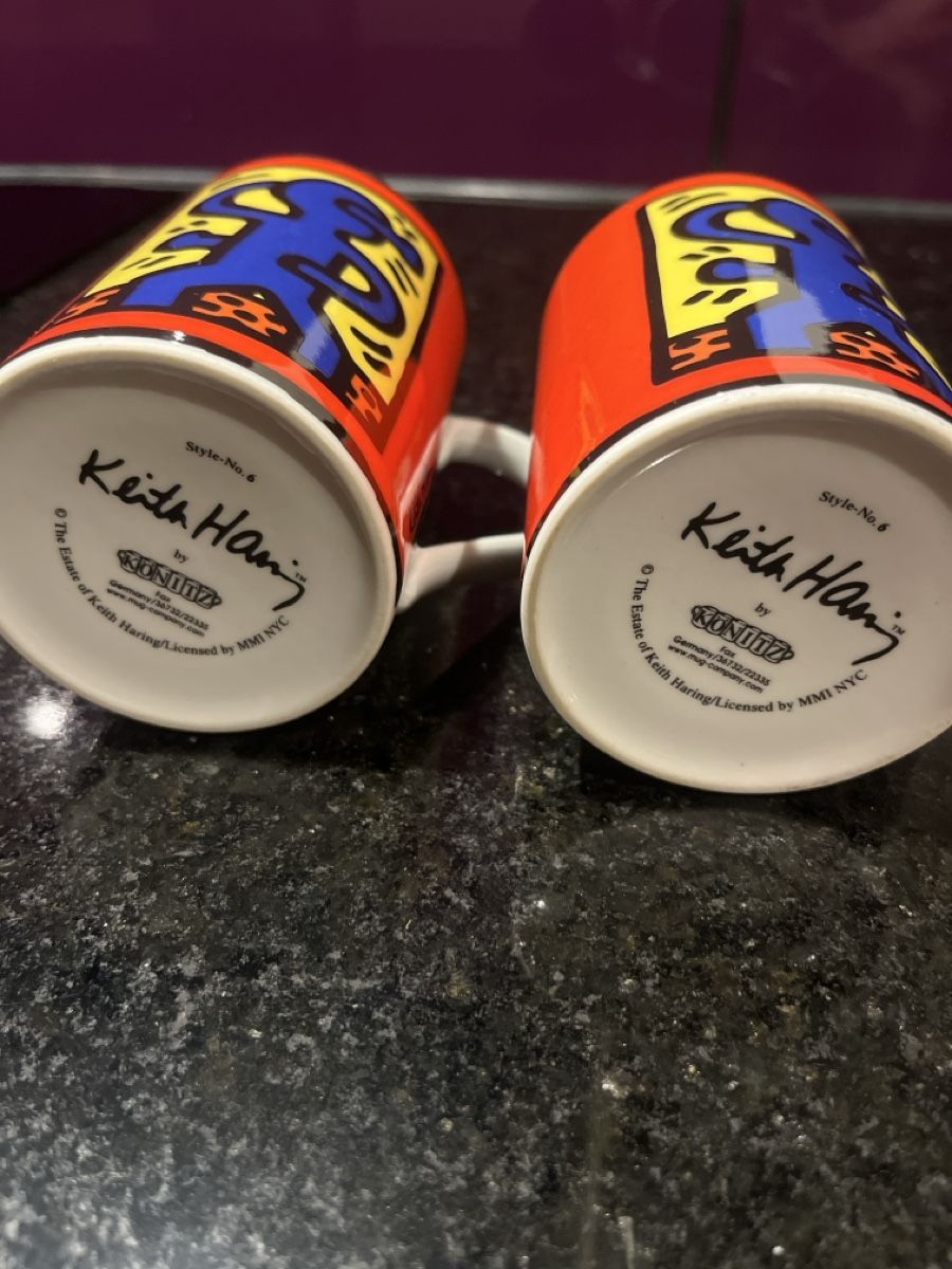 Tazze: Keith Haring Tassen – Usato da Adligenswil venduto da Freemartin 2