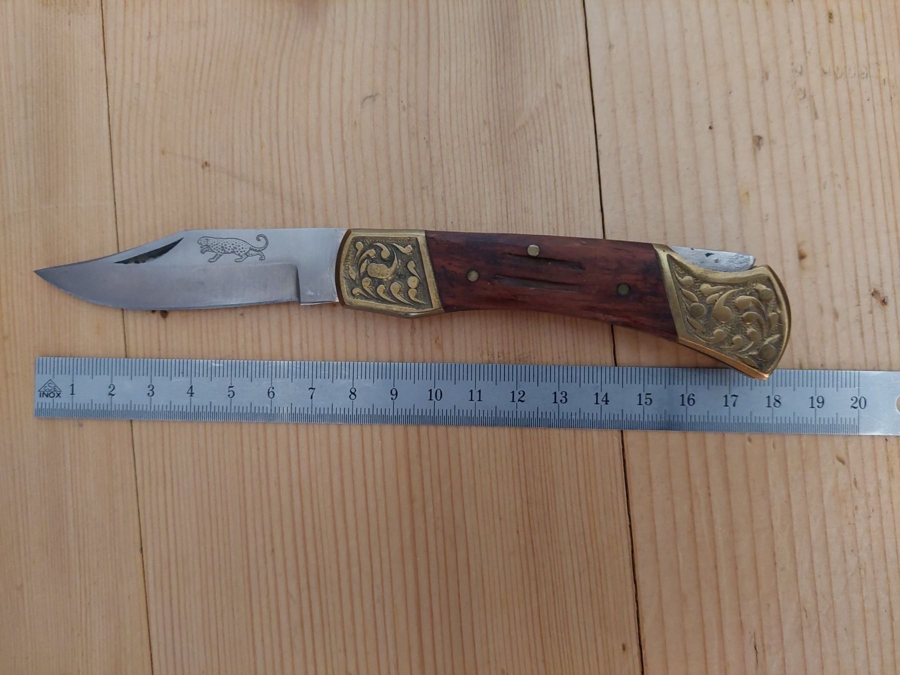 Coltelli tascabile: Très beau couteau Léopard à cran d'arrêt – Usato da marsens venduto da gag03 5