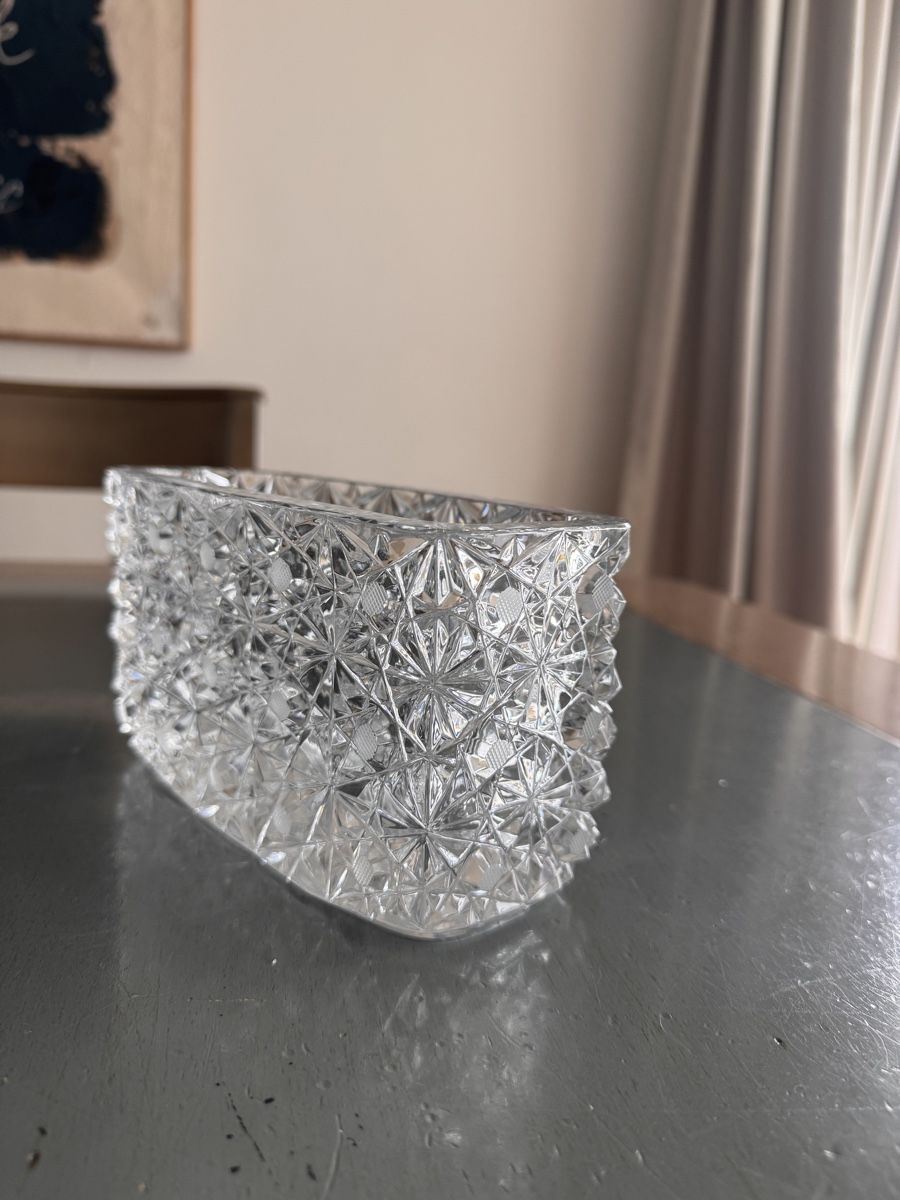 Vasi & Recipienti: Elegant Crystal Rectangular Vase - Perfect for Spring Flower – Usato da Zug venduto da Arina2 1