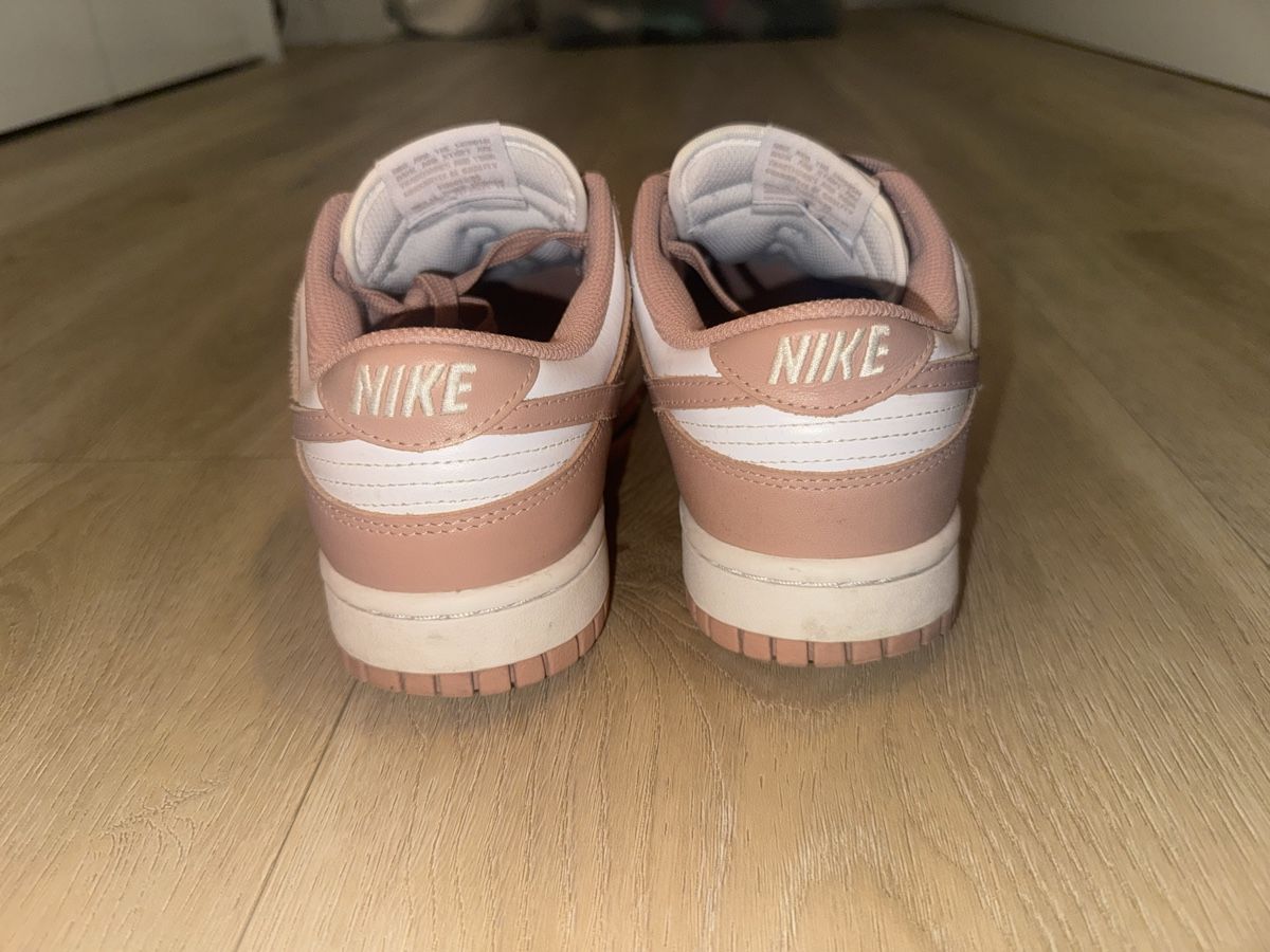 Nike Damenschuhe: Nike Dunks Rosa – Gebraucht aus Wädenswil von cla_5zr6 2