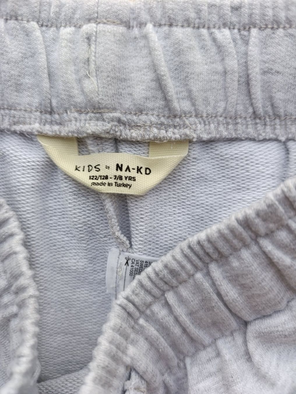 Pantaloni: Kinder Jogging Hose Gr 128-134 Neu – Usato da Zürich venduto da mir_2kjl 2