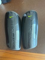 Nike Mercurial Schienbeinschoner Carbon Fibre Shell neu