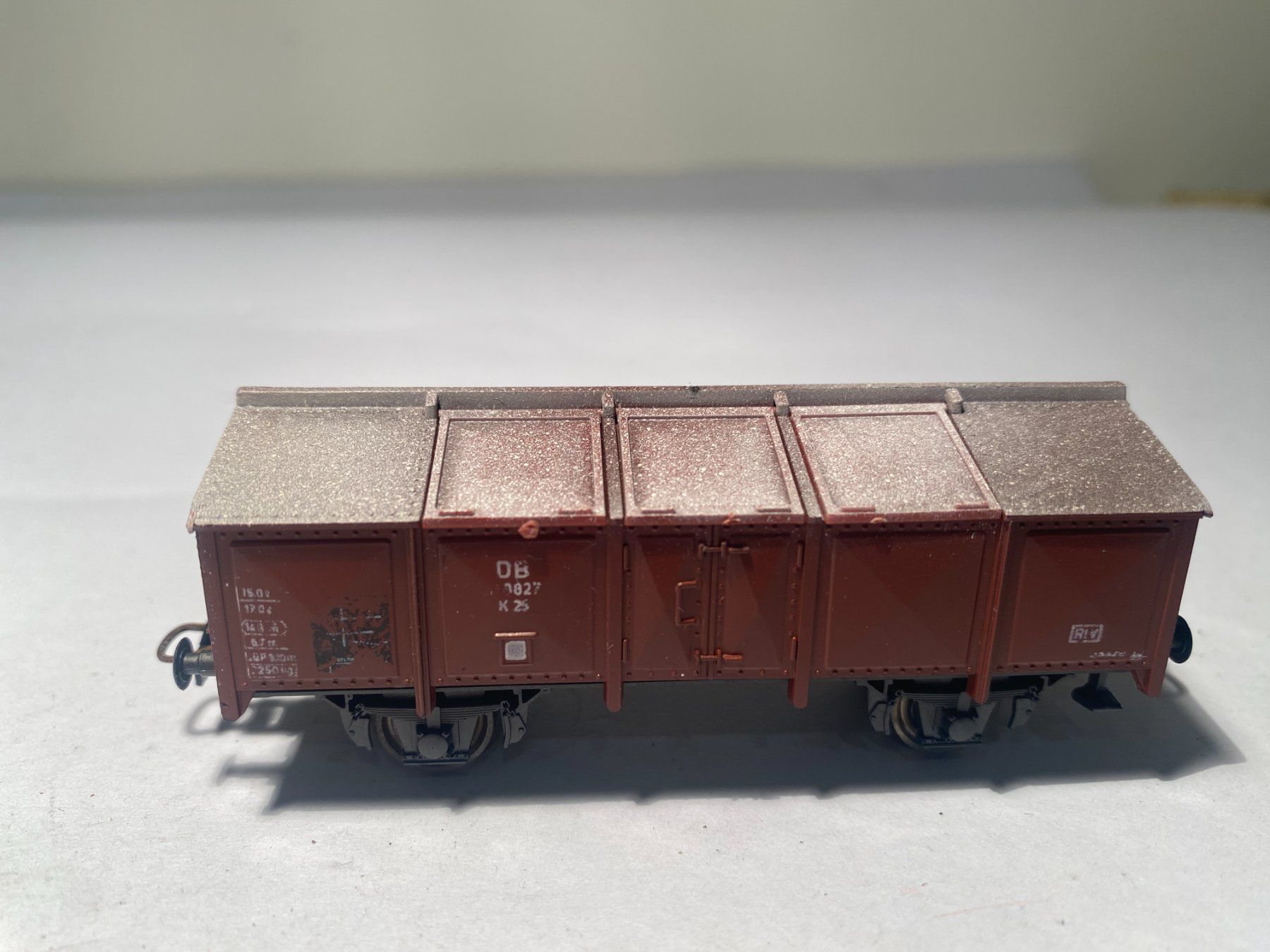 Roco Modellini di ferrovie: ROCO Klappdeckelwagen DB DC Achsen – Usato da Buchrain venduto da Modellbahn11 2