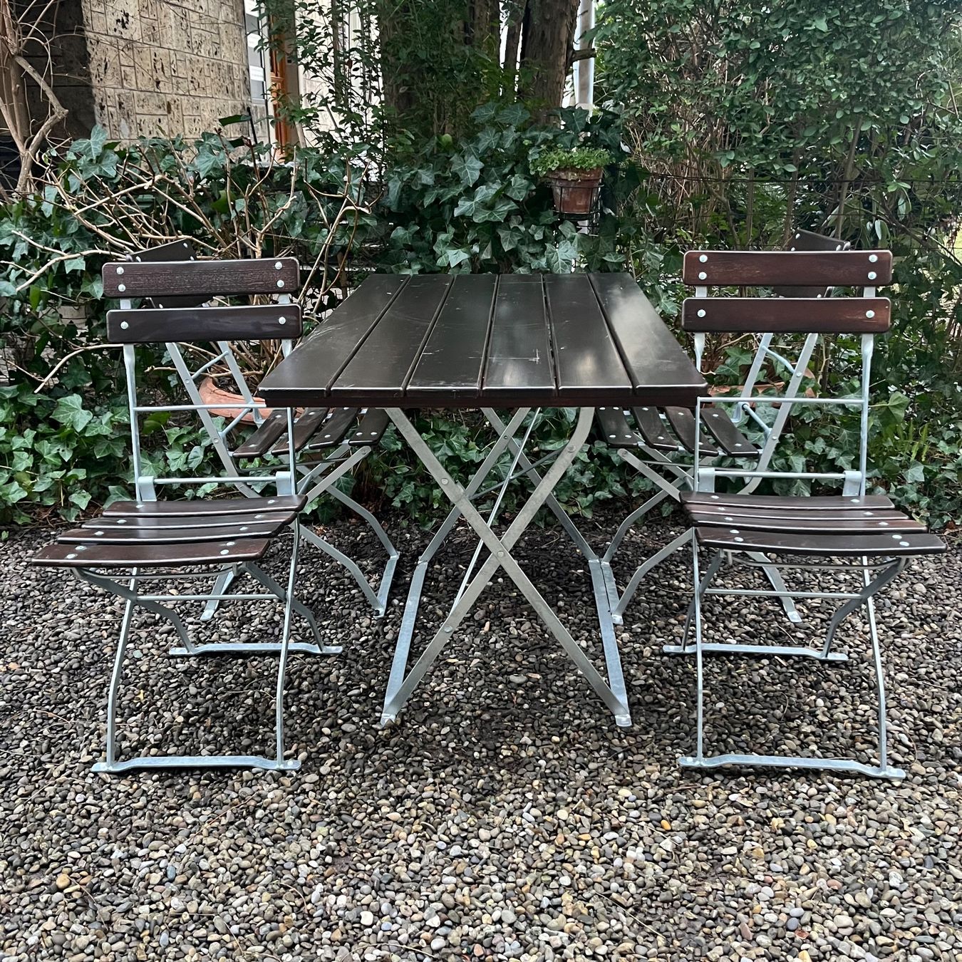 Tischset: Gartengarnitur Gartentisch Gartenstühle Biergartebmöbel – Gebraucht aus zürich von  3