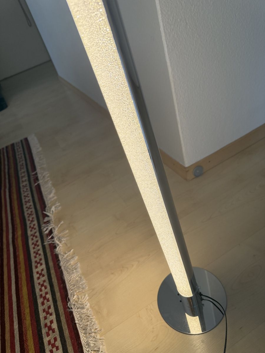 Lampade: Schöne Stehleuchte für Wohnraum – Usato da Zürich venduto da guel_1907 2