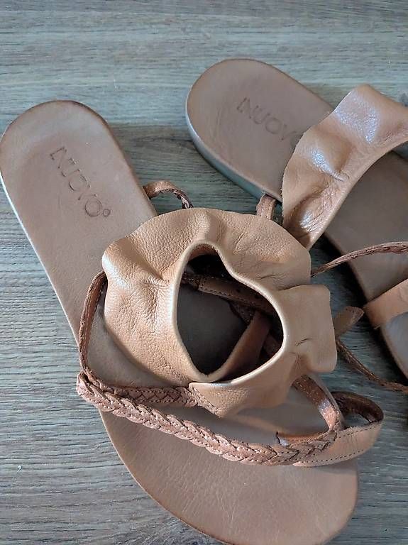 Scarpe da donna: Sommerschuhe Grösse 39 – Usato da St. Gallen venduto da tj19 1