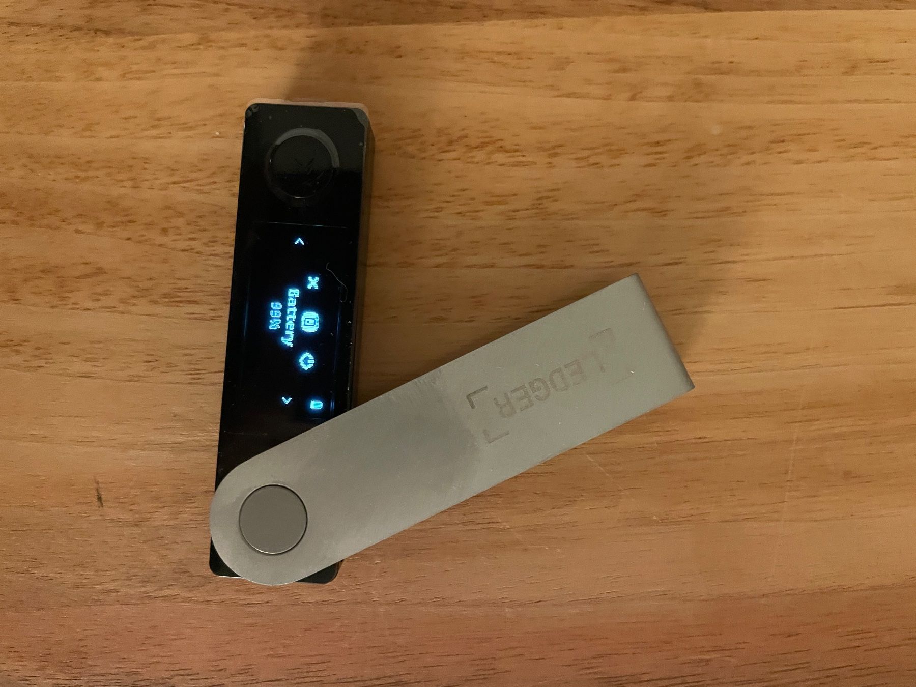 Ledger Coin Miner: Nano Ledger X - Crypto Wallet – Nuovo e nell'imballaggio originale da Zürich venduto da katidust 2