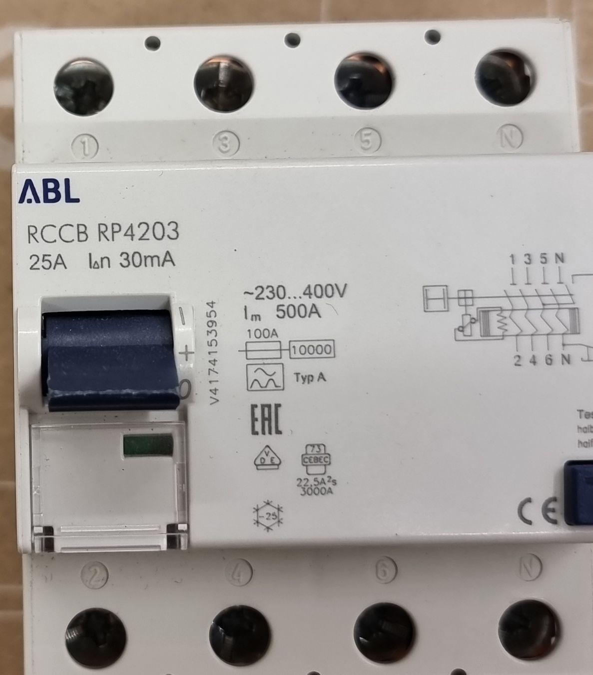 Stromzufuhr: FI-Schutzschalter ABL RP4203 25A 30mA – Gebraucht aus Zürich von auctionhero