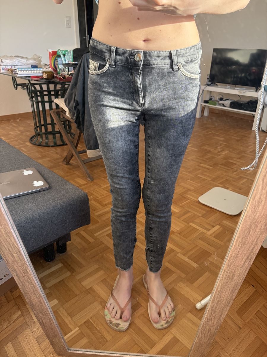 Marc Cain Jeans: Marccain Stylish Grey Skinny Jeans – Gebraucht aus Winterthur von kar_5kzx