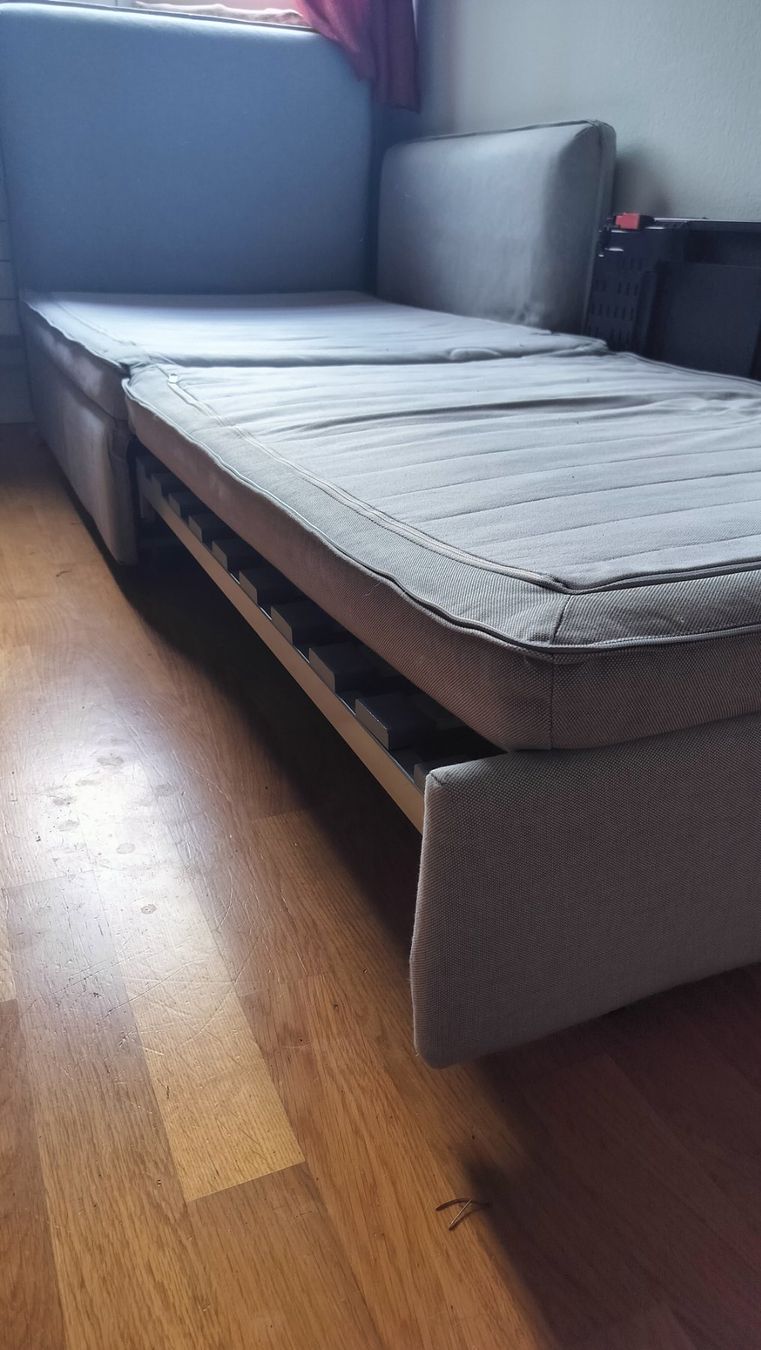 Ikea Divani: Schlafsofa VALLENTUNA + Topper VITHÄLL IKEA – Usato da Luzern venduto da cla_k79r 4