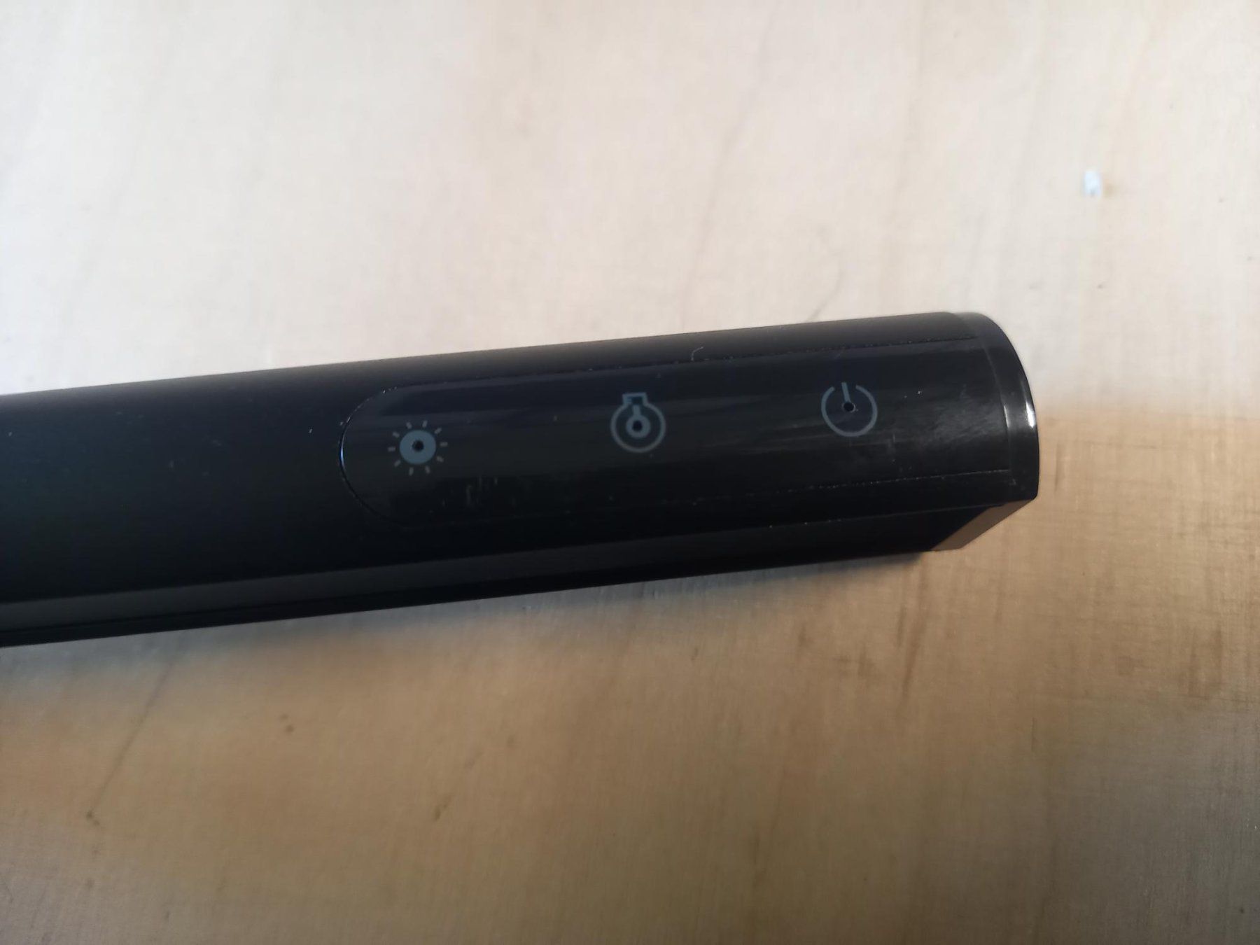 Baseus Lampade: Baseus I-wok Screenbar – Usato da Bern venduto da Drulfly 3