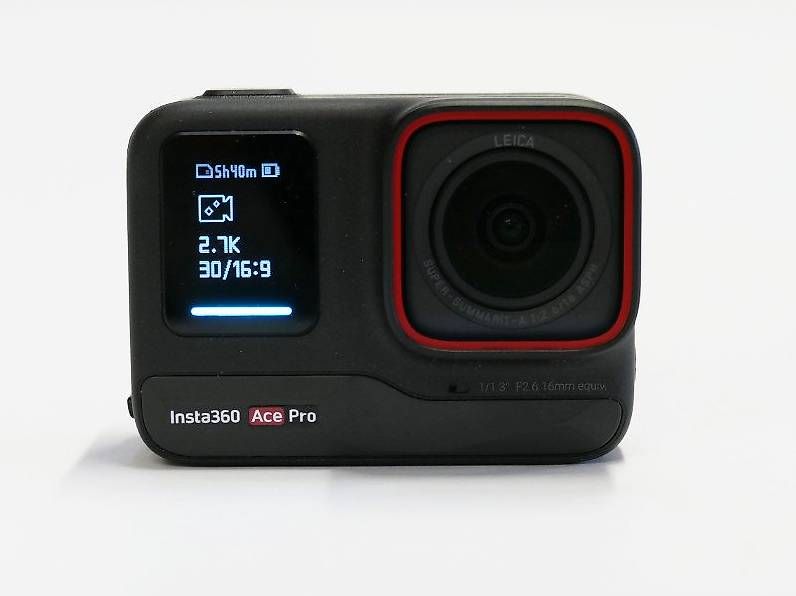 Insta360 Action Cam: Insta 360 Ace Pro – D'occasion à Bubikon par pazzo12