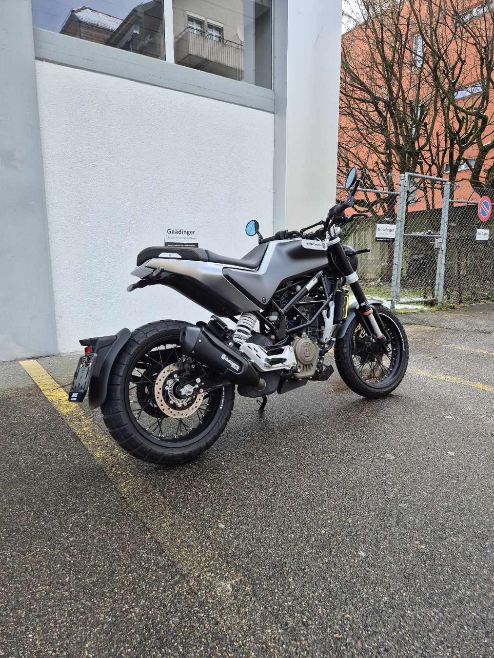 Husqvarna Strasse: Husqvarna Svartpilen 125 – Gebraucht aus St. Gallen von miki1970 3