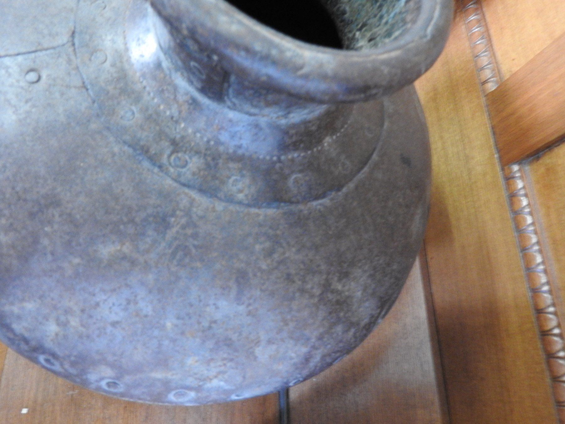 Vase & Récipients: antike Vase / Eisengefäss – D'occasion à Stetten AG par Brissago25 4