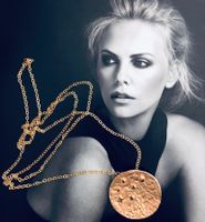 Elegante Kette mit Anhänger