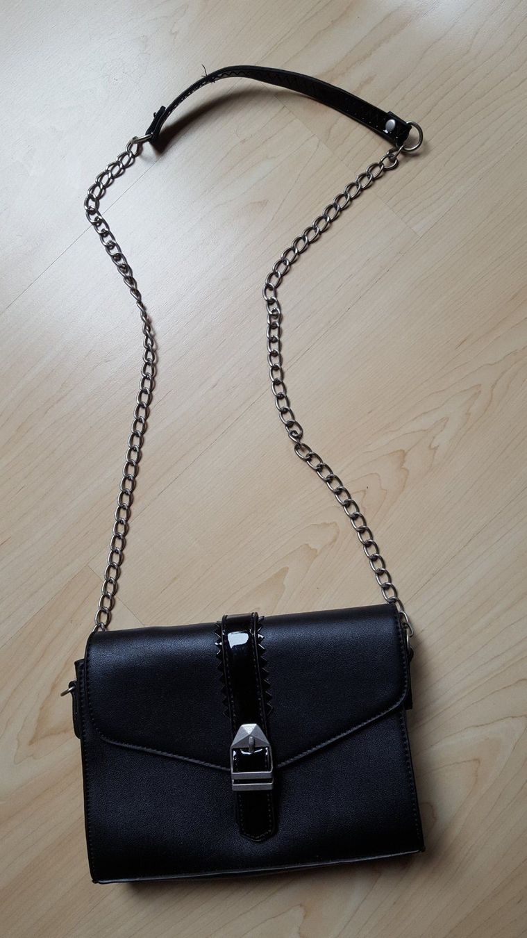 Maddison Borse da donna: kleine madison  Tasche schwarz – Usato da Arlesheim venduto da shopradl